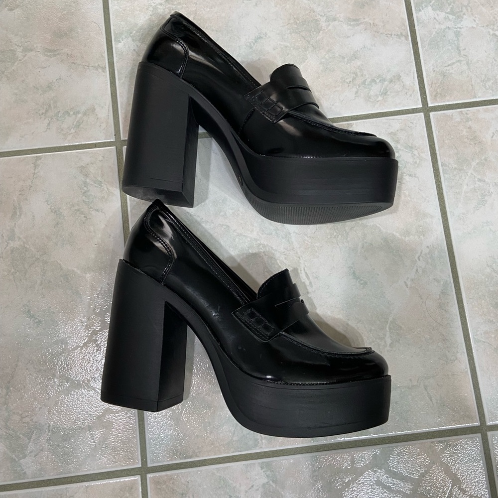 Steve Madden JUNIPER platform loafers 9-10 Run small